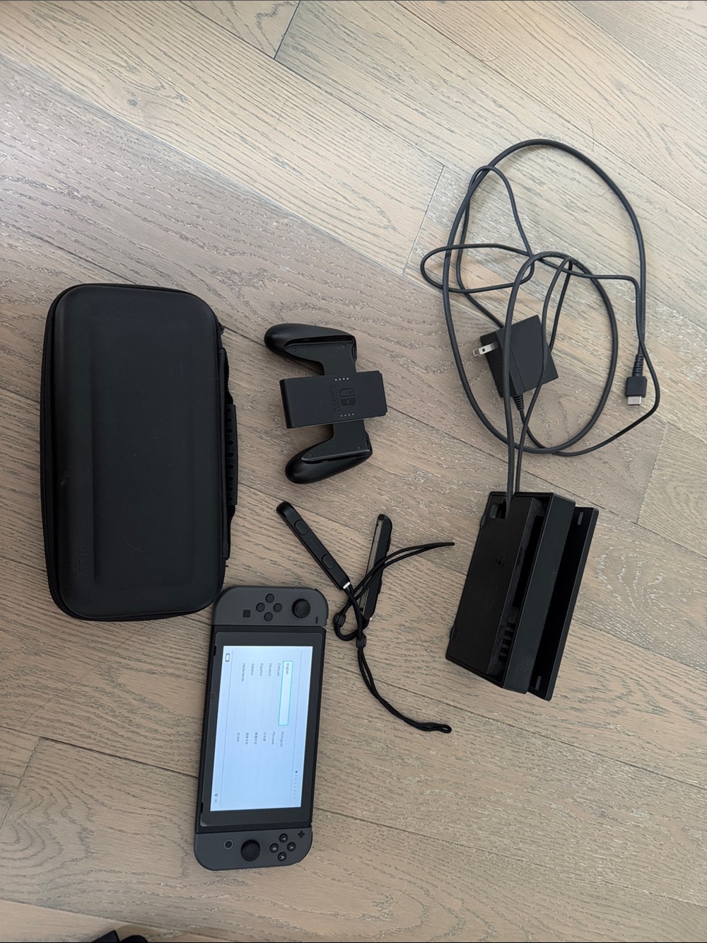 Nintendo Switch Console + Dock, Joy-Cons, Charger, Case & 256GB microSD